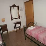 Isabella 3*