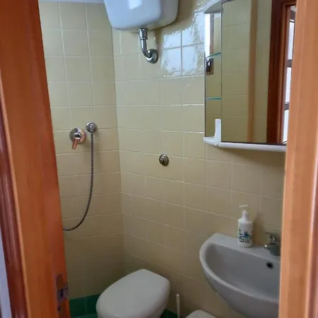 Isabella Oda ve Kahvaltı Numana