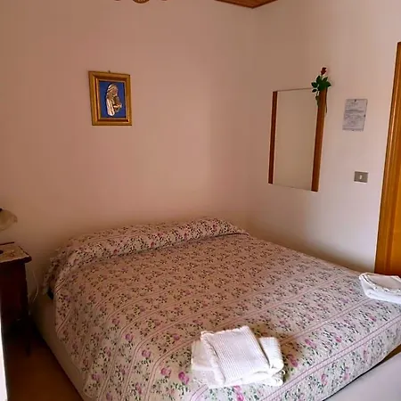 Isabella 3* 努马纳