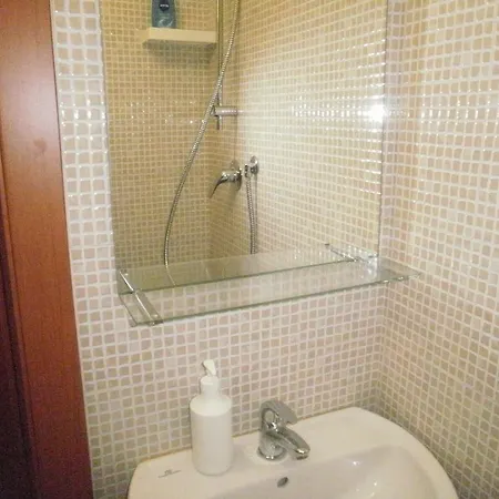 Isabella Oda ve Kahvaltı Numana